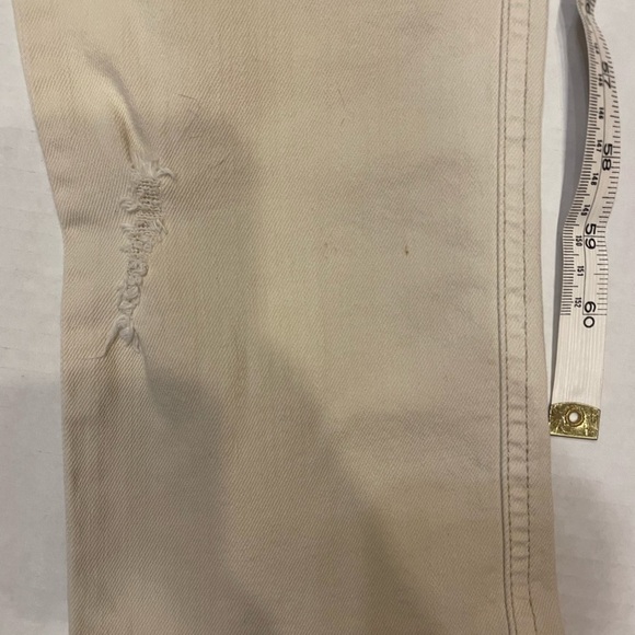 Free People Beige Distressed Jeans Size 4. - Picture 5 of 7